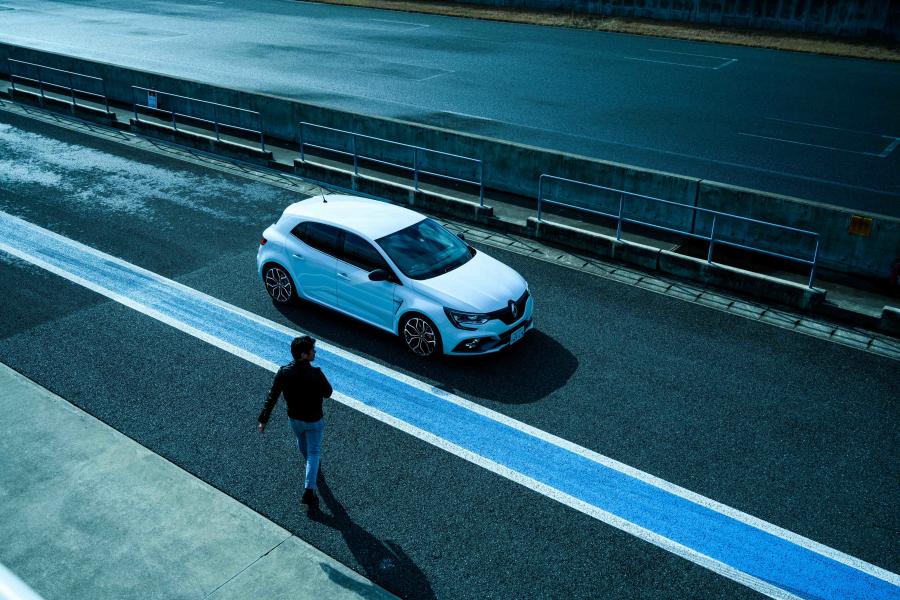  Renault Megane R.S. Cup 2018 года  (JP) (фото 24 из 26)